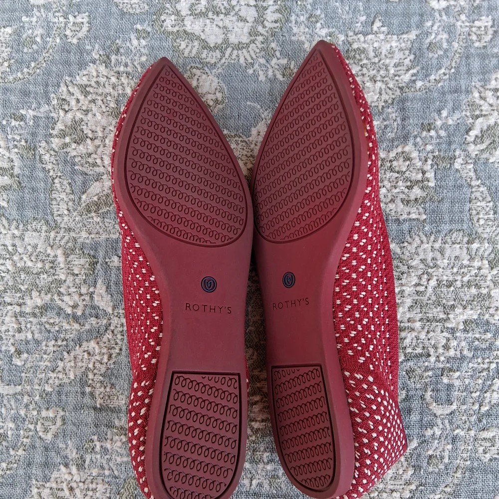 😍 NEW  Rothy's Retired Red Apple Honeycomb In Point Knit Flats. Sz.9 W - Picture 8 of 10